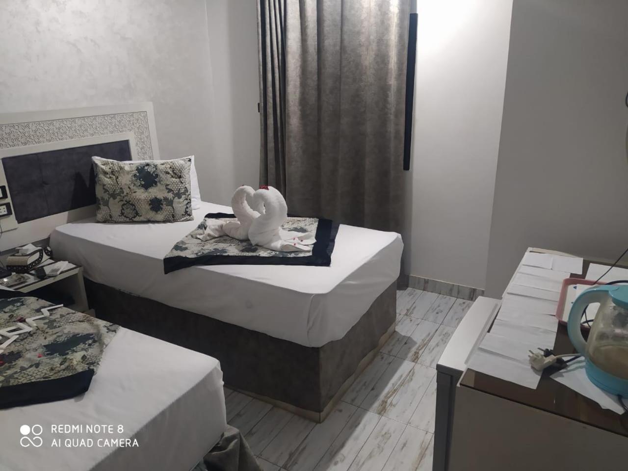 Al Amir Palace Hotel Сухадж Екстериор снимка